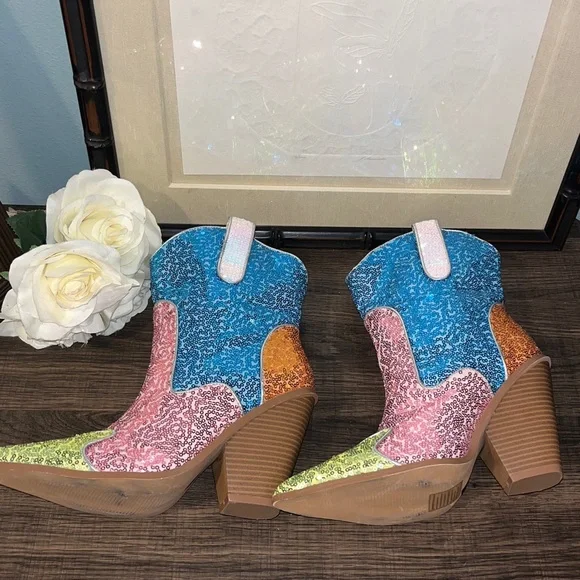 Cape Robbin Cowboy Western Ankle Heeled Boots Pointy Toe Sequin Slip-On NWOB 7.5 - Picture 8 of 13